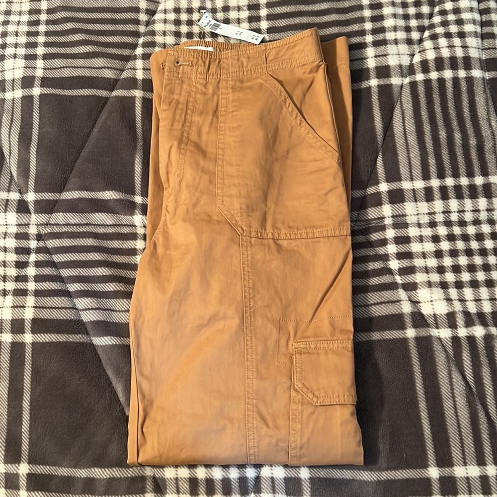 NWT Abercrombie Relaxed cargo pants - Picture 7 of 9